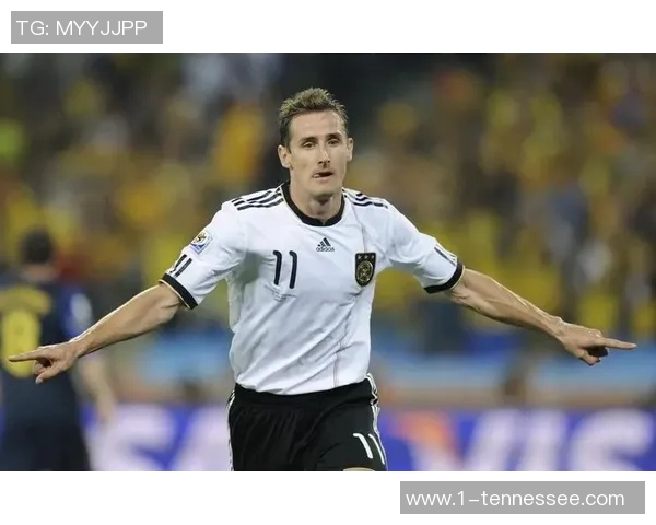 足球老一代球星应如何称呼传承荣耀与记忆的经典名字